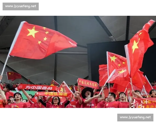 中国国足鏖战菲律宾迎来关键生死战球迷期待年轻阵容打出新气象 中国国足鏖战菲律宾迎来关键生死战球迷期待年轻阵容打出新气象